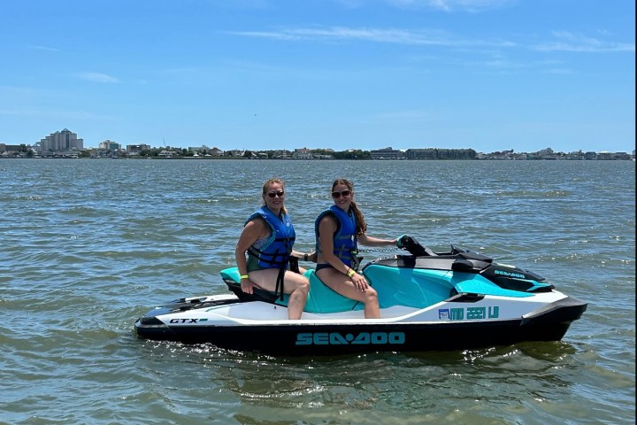 a small boat in a body of water